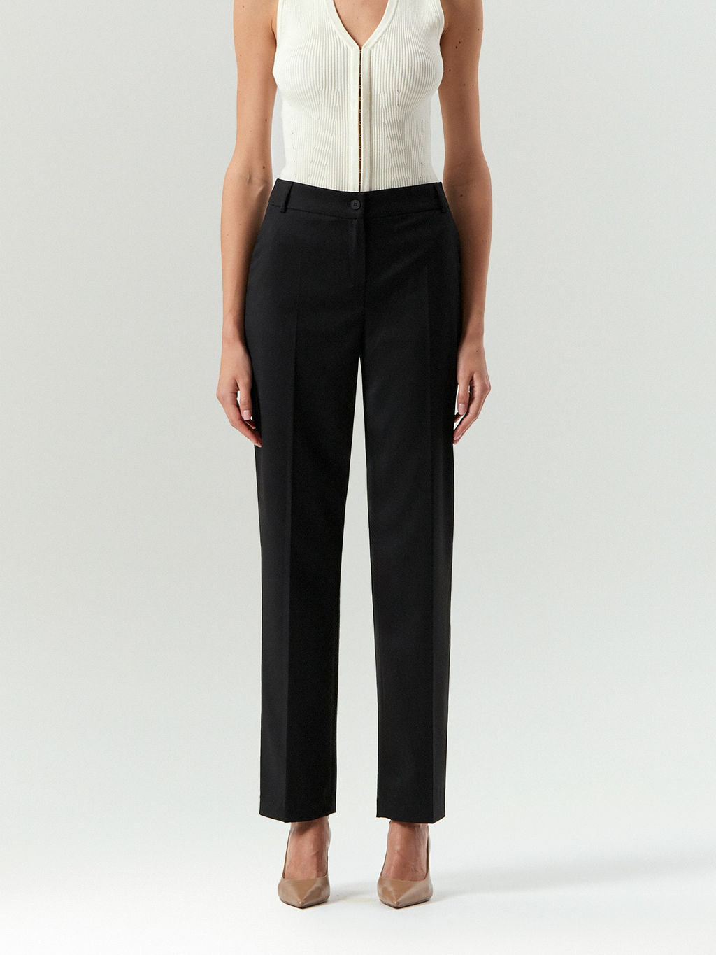 Брюки зауженного кроя из костюмной шерсти, D001/aspect - Emka фото 3