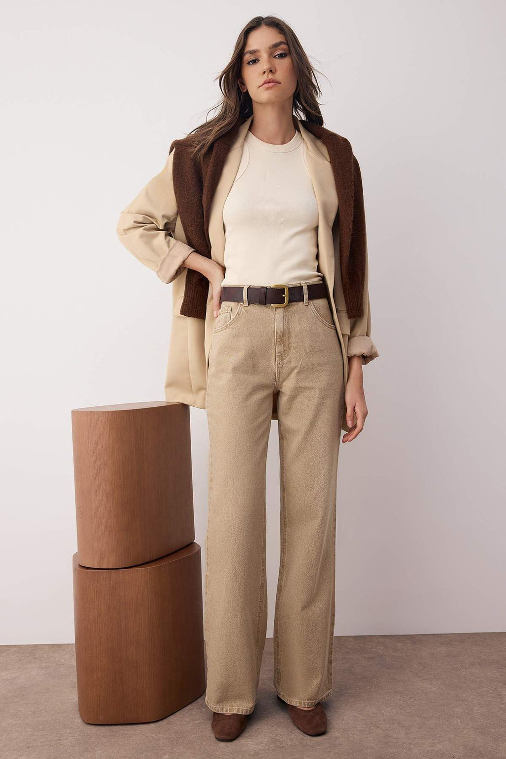 Bej Yuksek Bel Vintage Y?kama Genis Paca Wide Leg Jeans TWOAW26JE00125