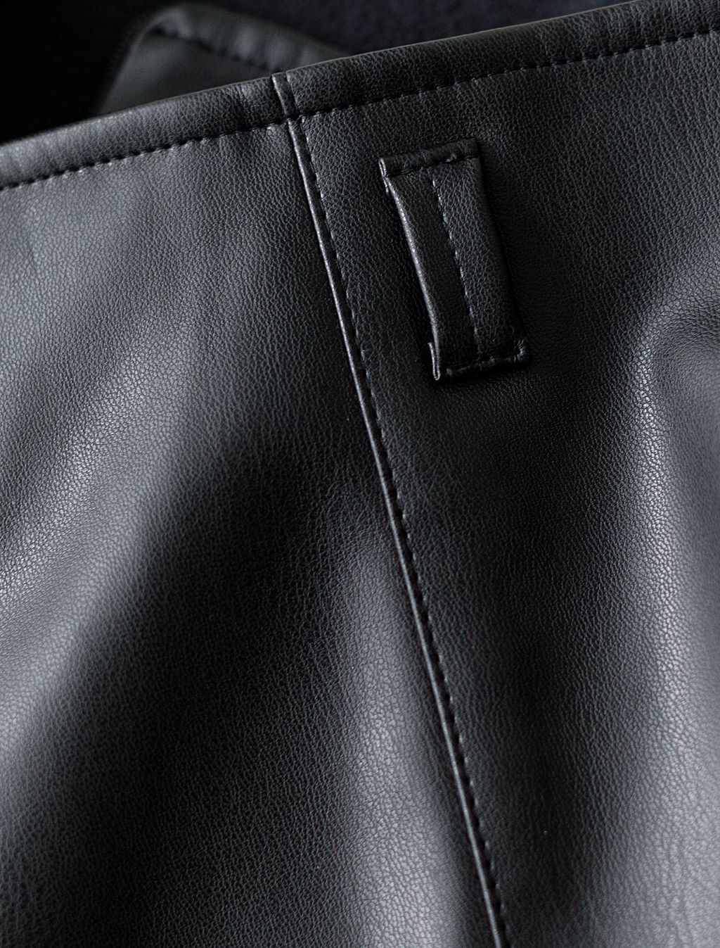 D26.184 Юбка женская черный