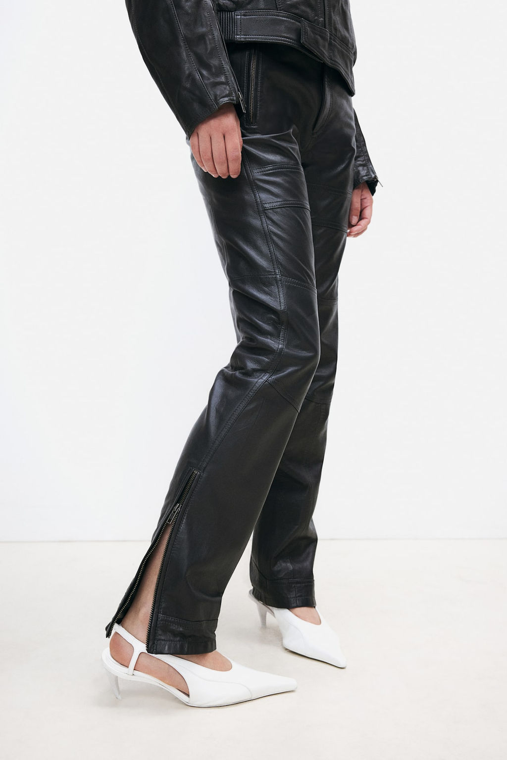 Pantalon motero de piel - H&m фото 4
