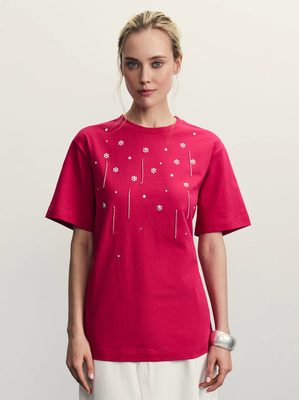 Футболка со стразами / Zarina