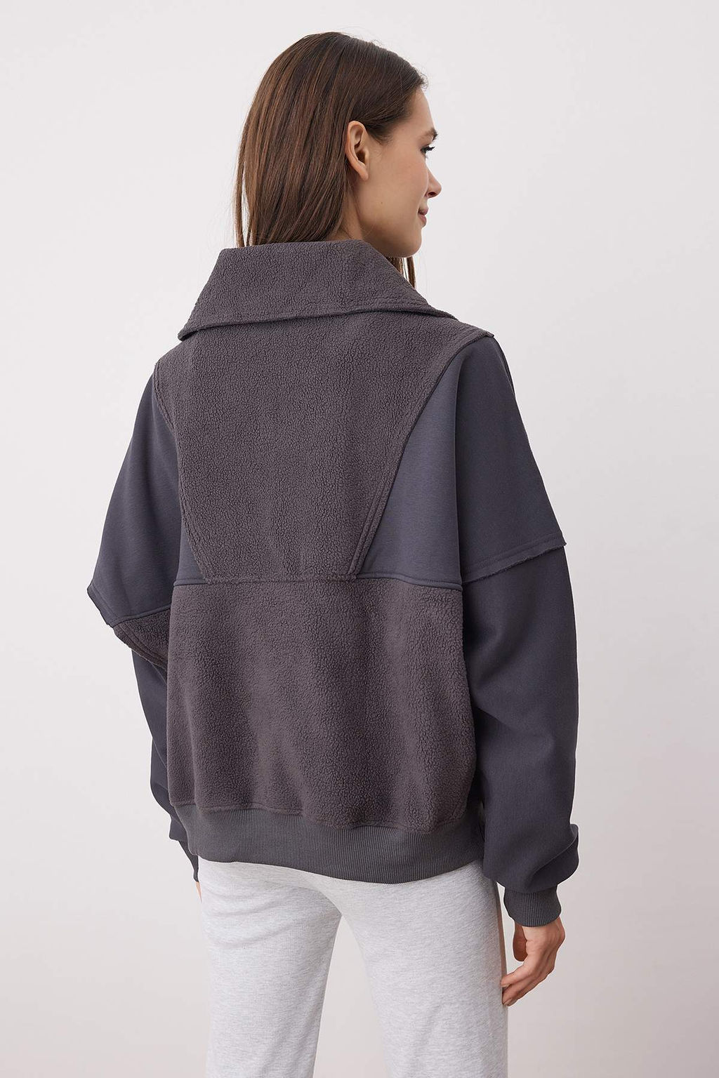 Antrasit Regular/Normal Kal?p Polar Fermuarl? Cep Detayl? Kal?n Orme Sweatshirt TWOAW26SW00009 - Trendyolmilla фото 4