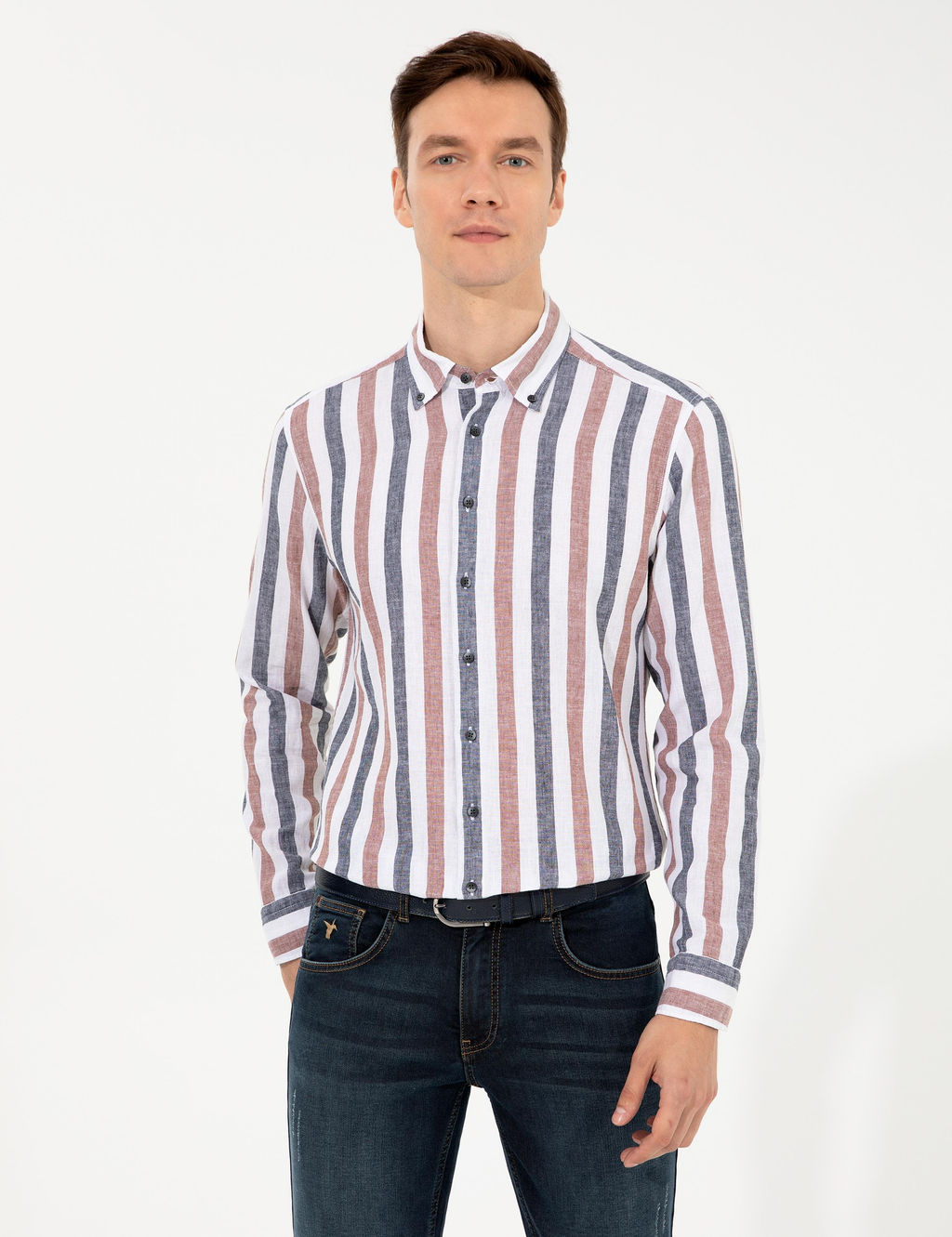 Рубашка узкого кроя с длинным рукавом из смесового льна темно-синего цвета - Cacharel фото 3