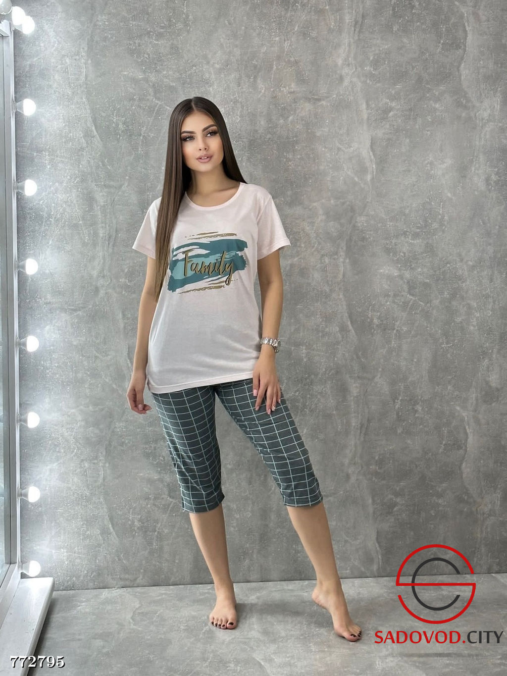 Женская пижама с бриджами