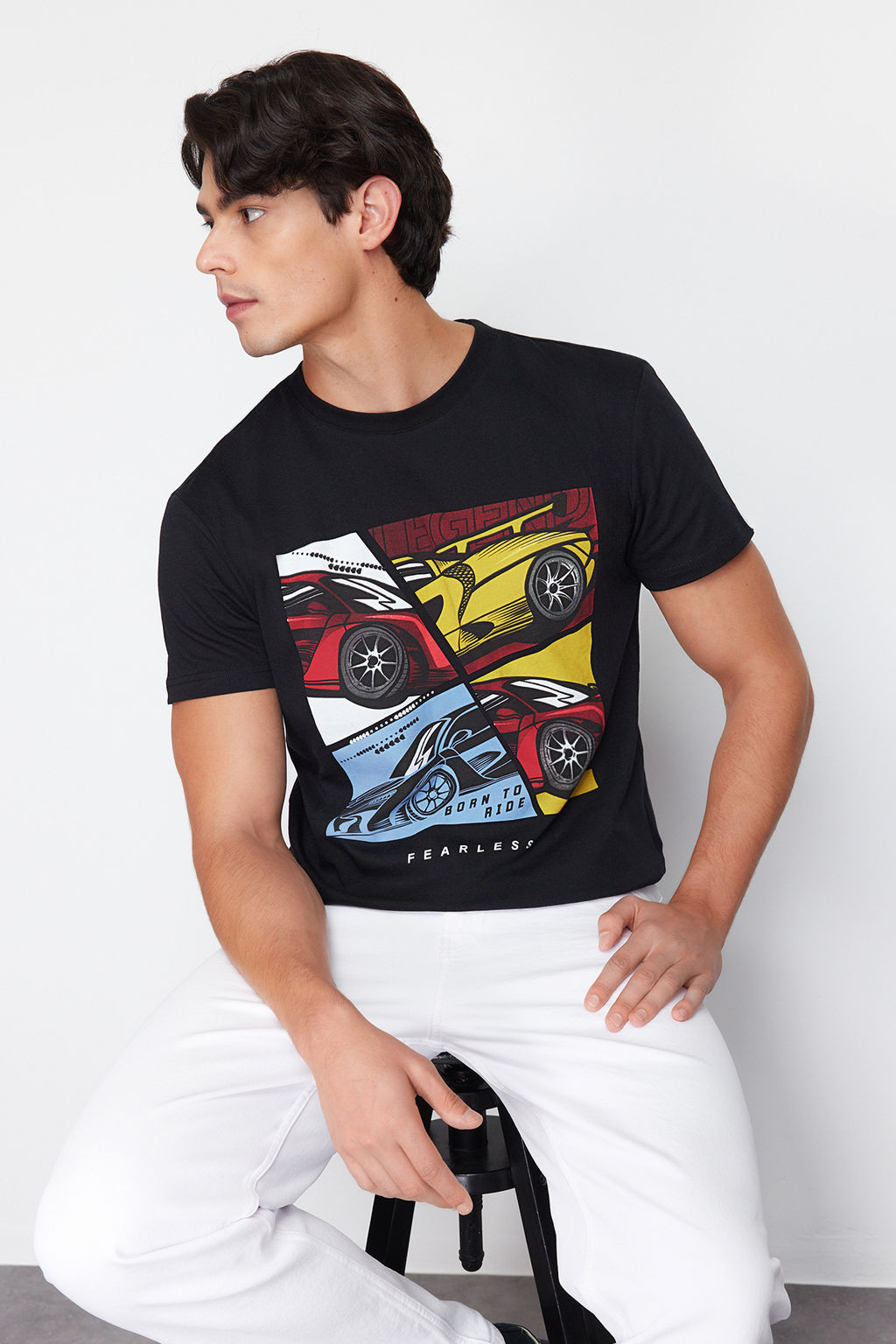 Siyah Araba Bask?l? Oversize/Genis Kesim T-Shirt TMNSS24TS00205