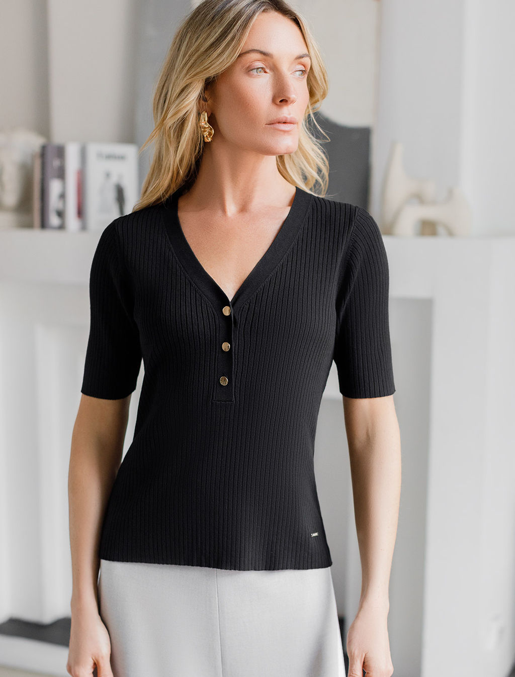 Джемпер Vilatte D39.337 из вискозы с нейлоном черный  фото 6