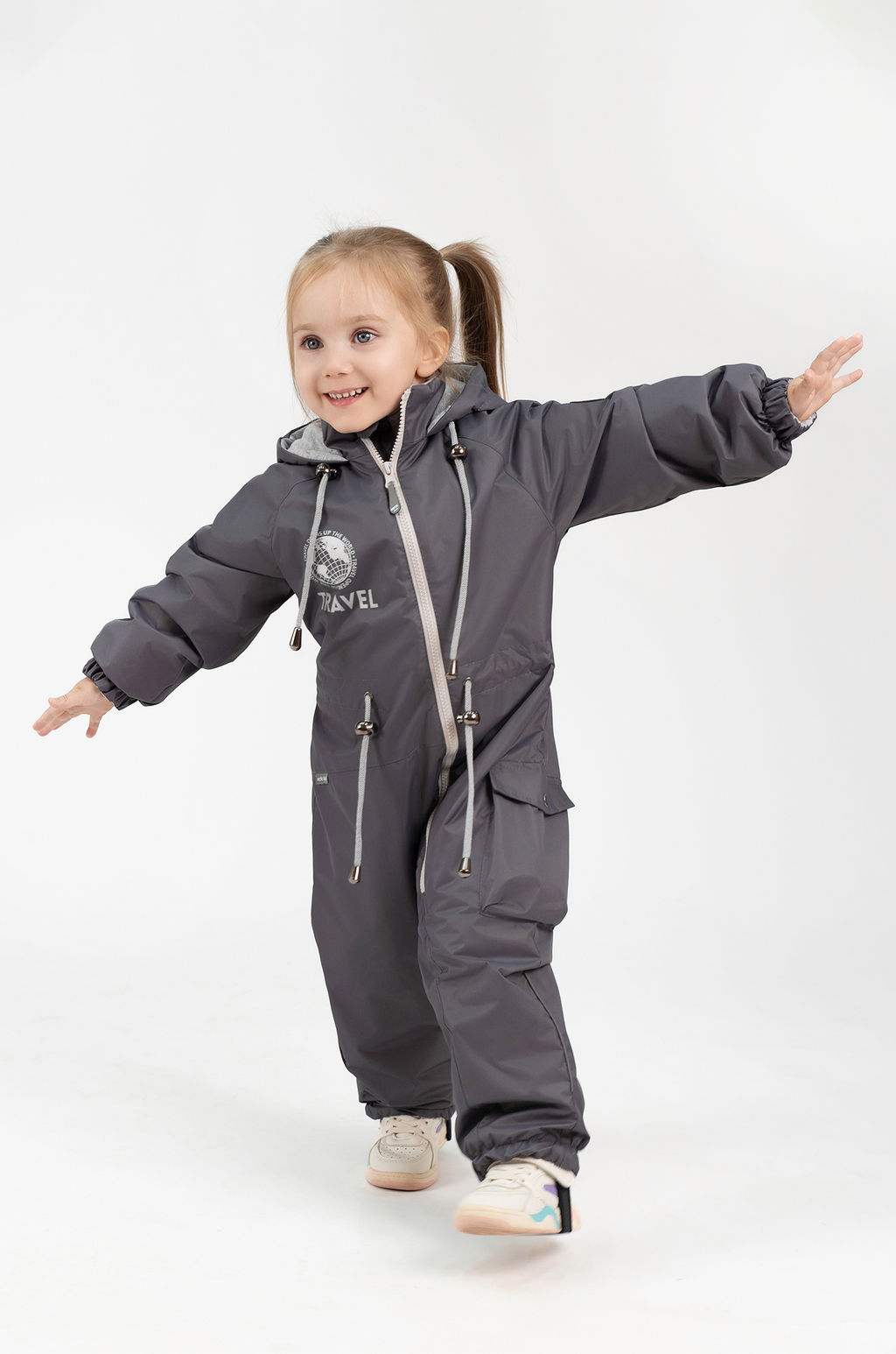 Комбинезон демисезонный серый