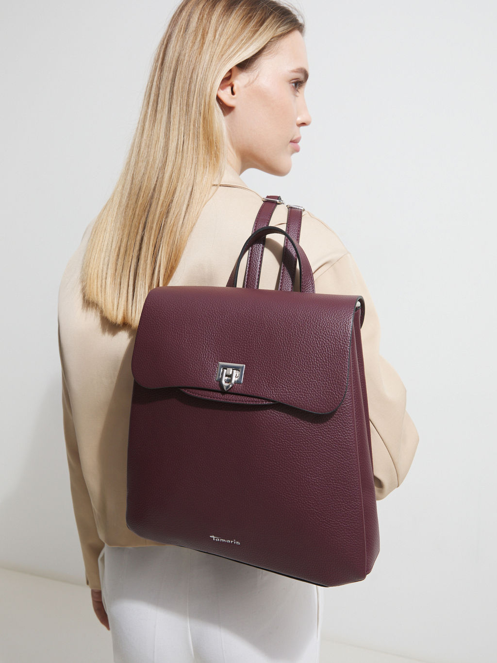 Женский рюкзак TAMARIS Carolina Артикул 4370693, бордовый  фото 2