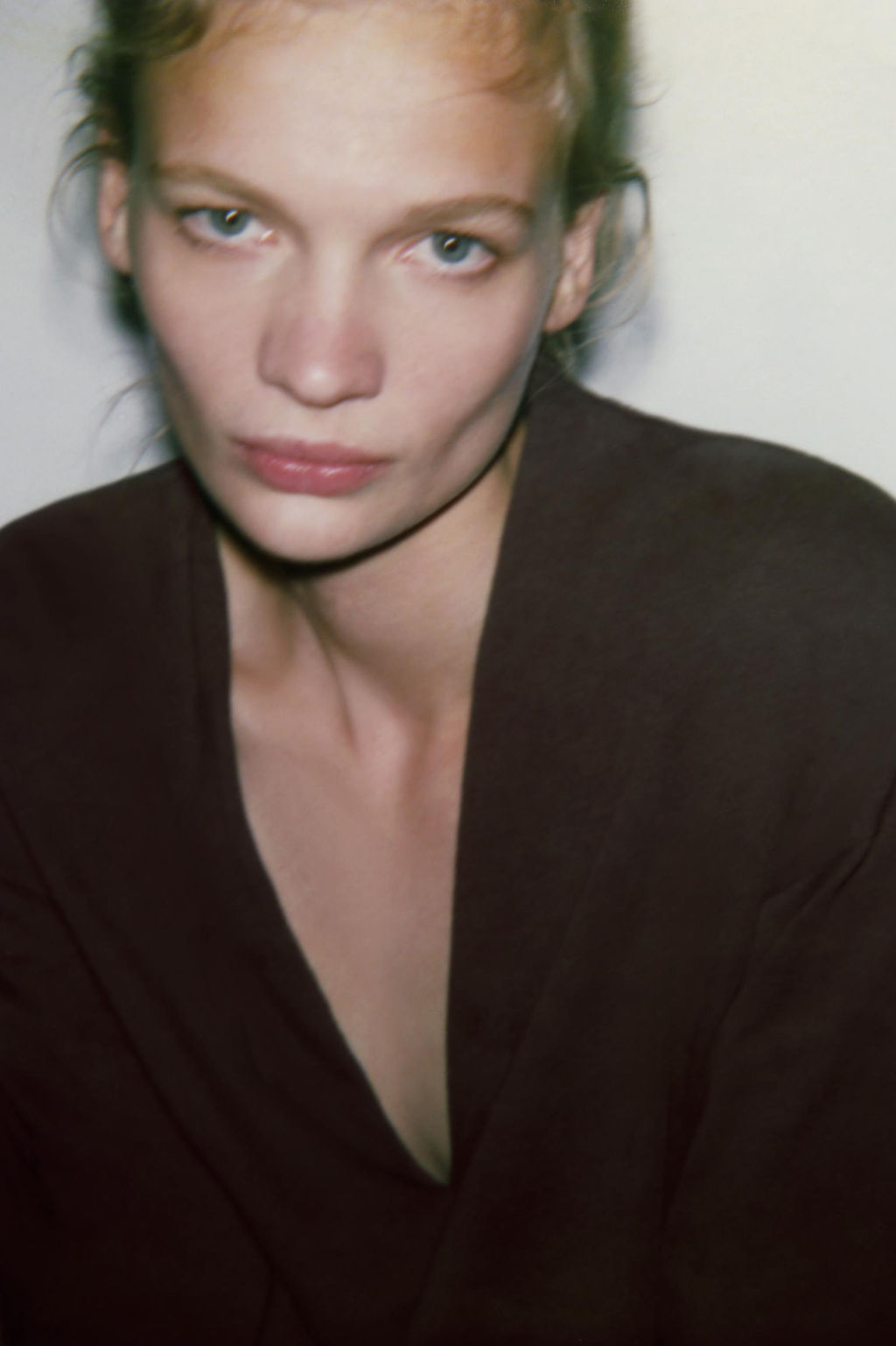 RUSTIC V-NECK T-SHIRT - Zara фото 2