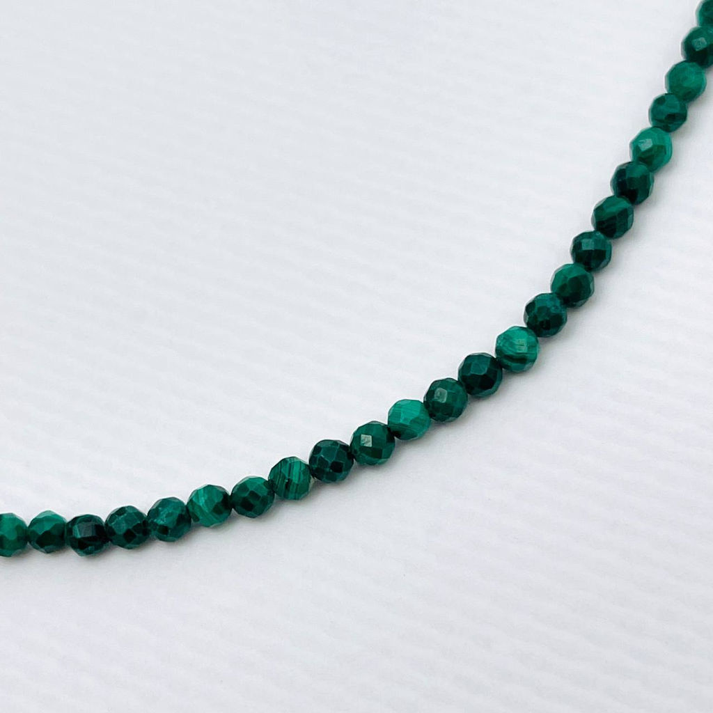 Бусы из Малахита со вставкой "Сердце" 40 см +