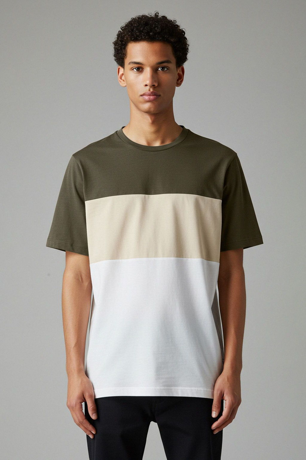 TRENDYOL MAN Siyah Regular/Normal Kesim Renk Bloklu %100 Pamuklu T-Shirt TMNSS24TS00076