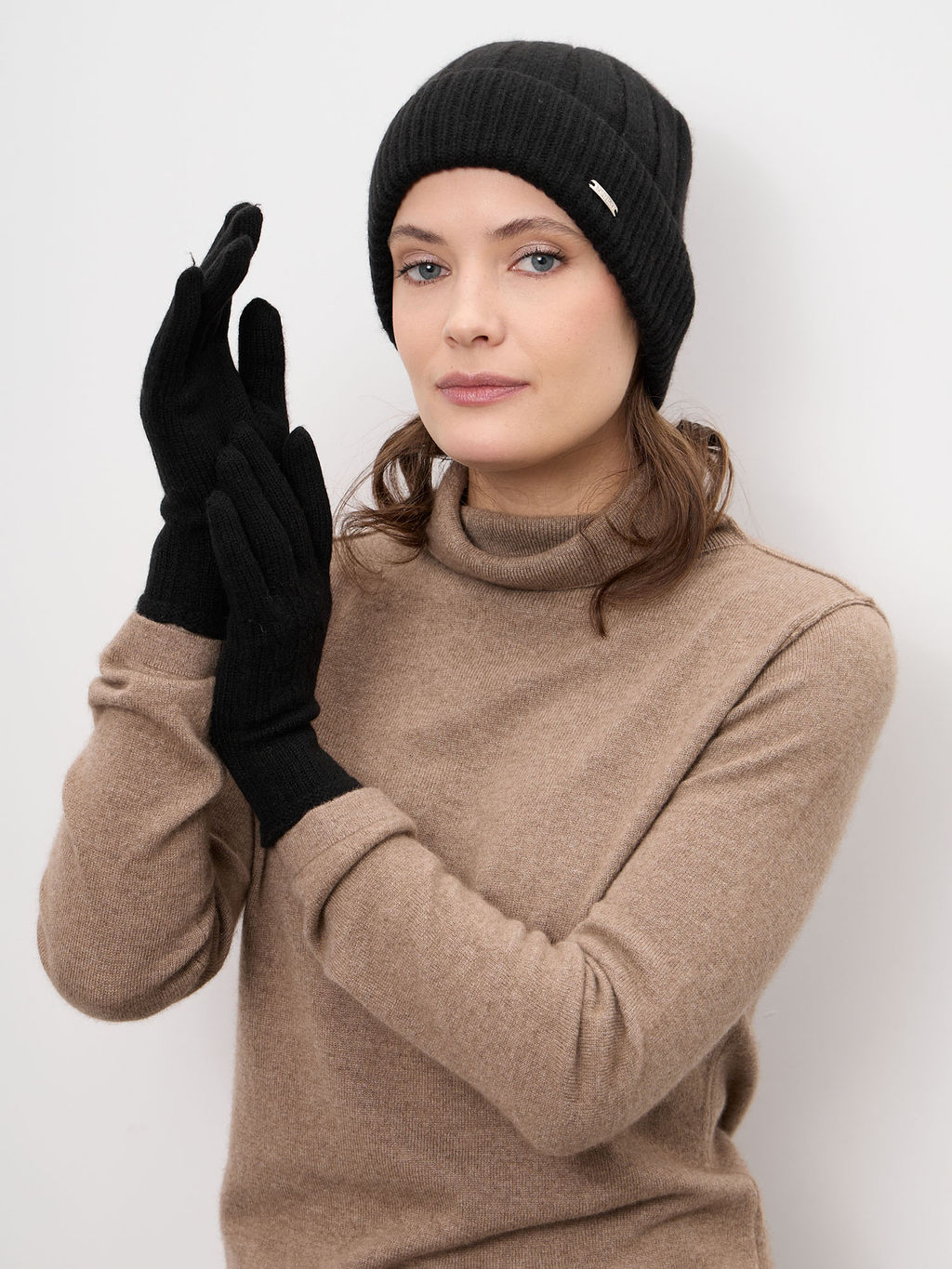 Перчатки из кашемира ULkos черные