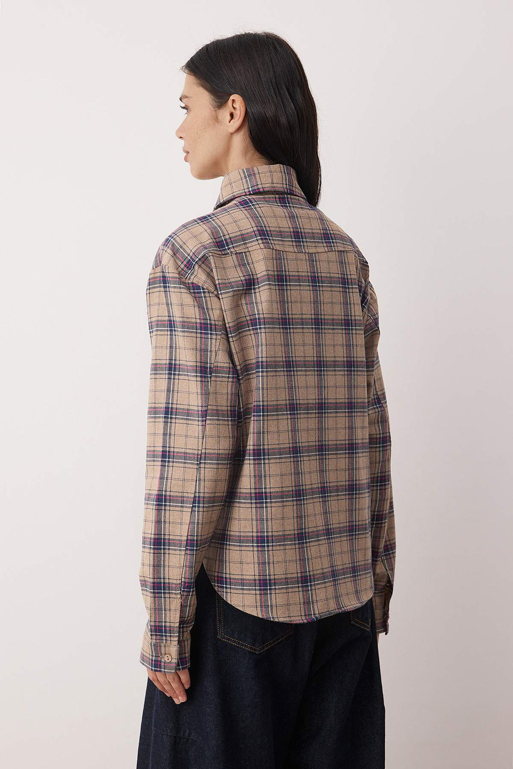 Kahverengi Ekoseli Cep Detayl? Oversize Flanel Gomlek TWOAW26GO00143 - Trendyolmilla фото 8