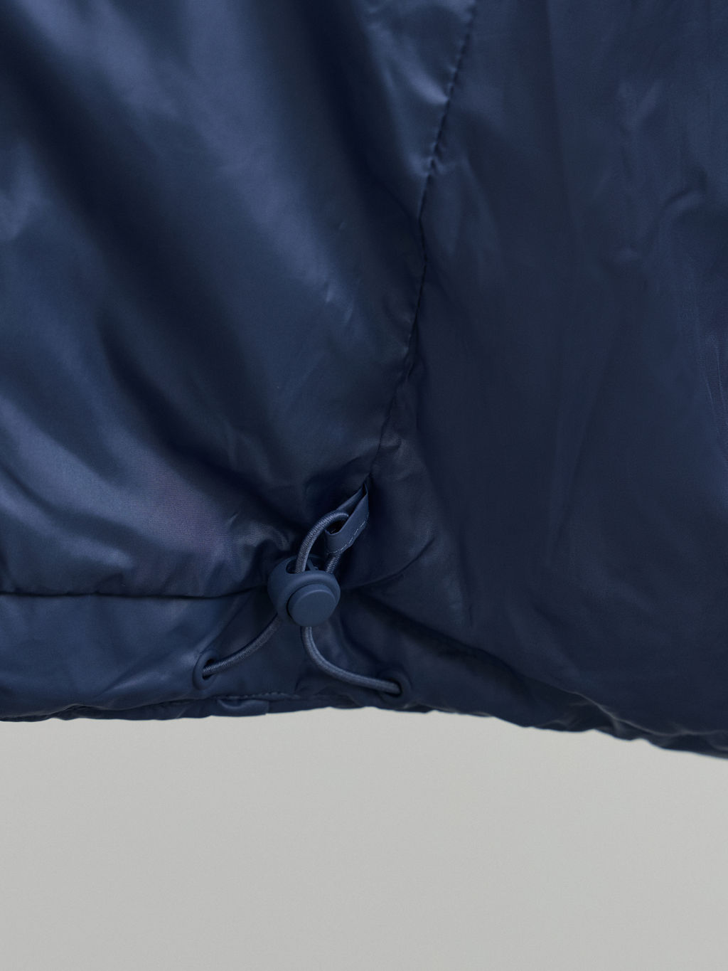 Куртка стеганая с капюшоном на натуральном утеплителе / Zarina  фото 9