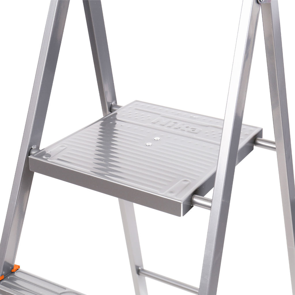 Стремянка широкие 5 ступеней (металл) СМ5