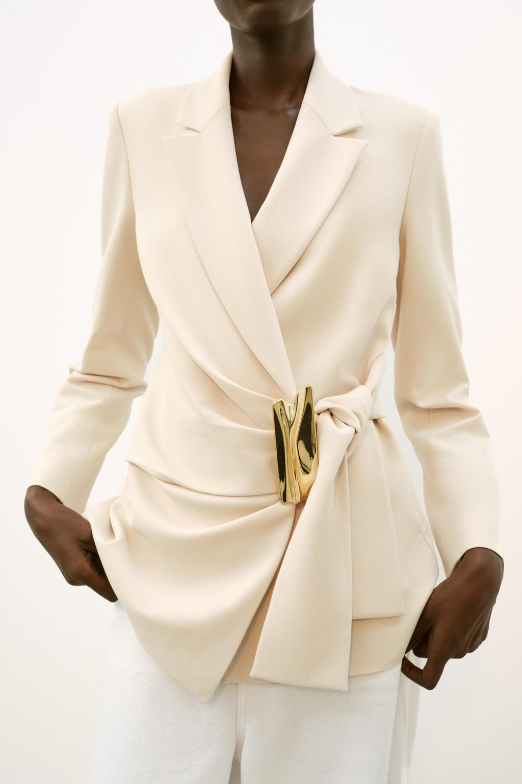 DOUBLE-BREASTED BLAZER WITH BUCKLE - Zara фото 11