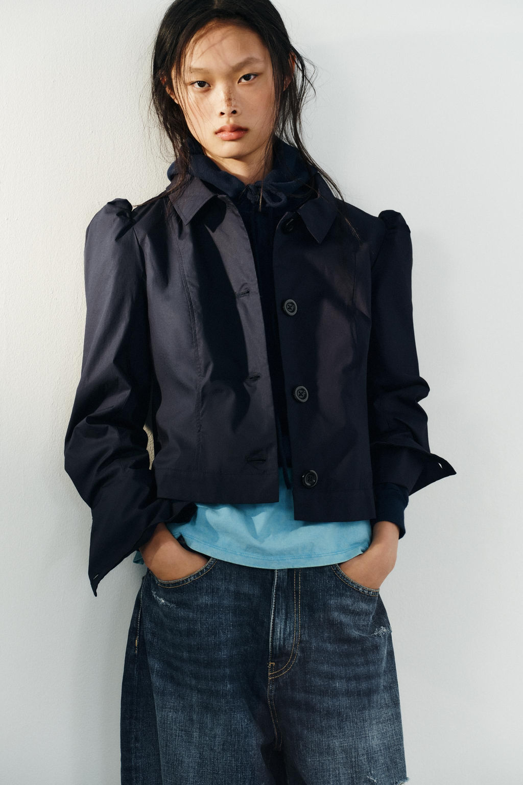BLAZER CORTA FRUNCES HOMBRO / Azul - Zara фото 2