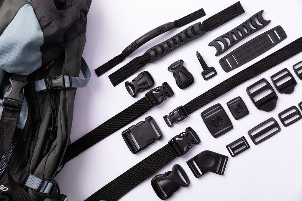 Фурнитура сумочная пластик RB002 Ручка на ремень сумки Gamma ФАСОВКА ( 12 мм) 87 x 12 x 7 мм 10 шт. черный