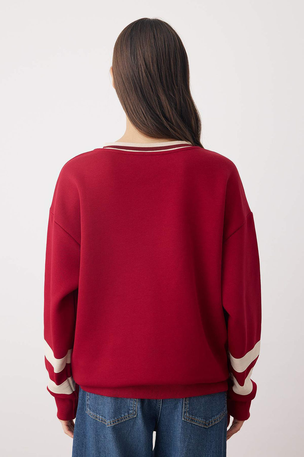 Teen Bordo Orme Slogan Renk Bloklu Oversize/Genis Kal?p Sweatshirt TWOAW26SW00065 - Trendyolmilla фото 4