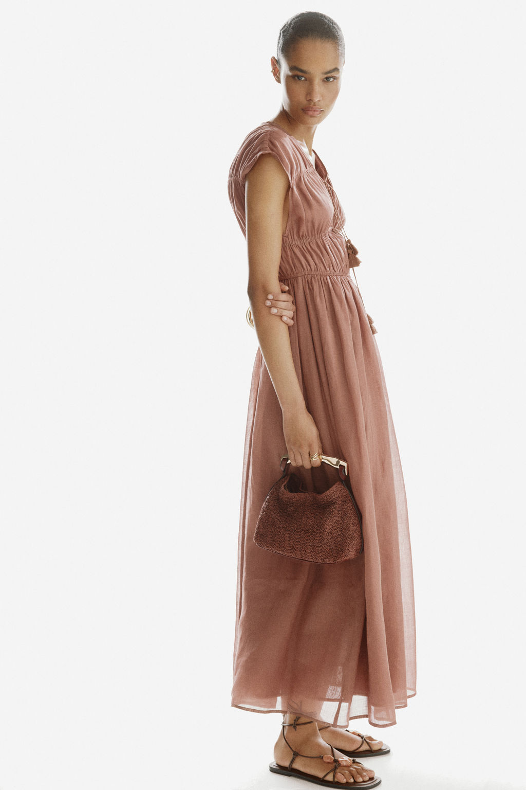 Vestido de ramio con tiras de enlazar - H&m фото 5
