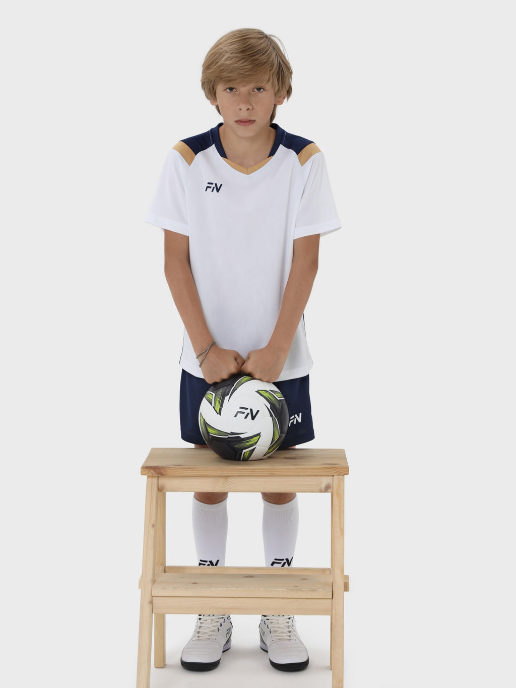 Детская футбольная форма FN Orbital Kid (White/Dark Blue)