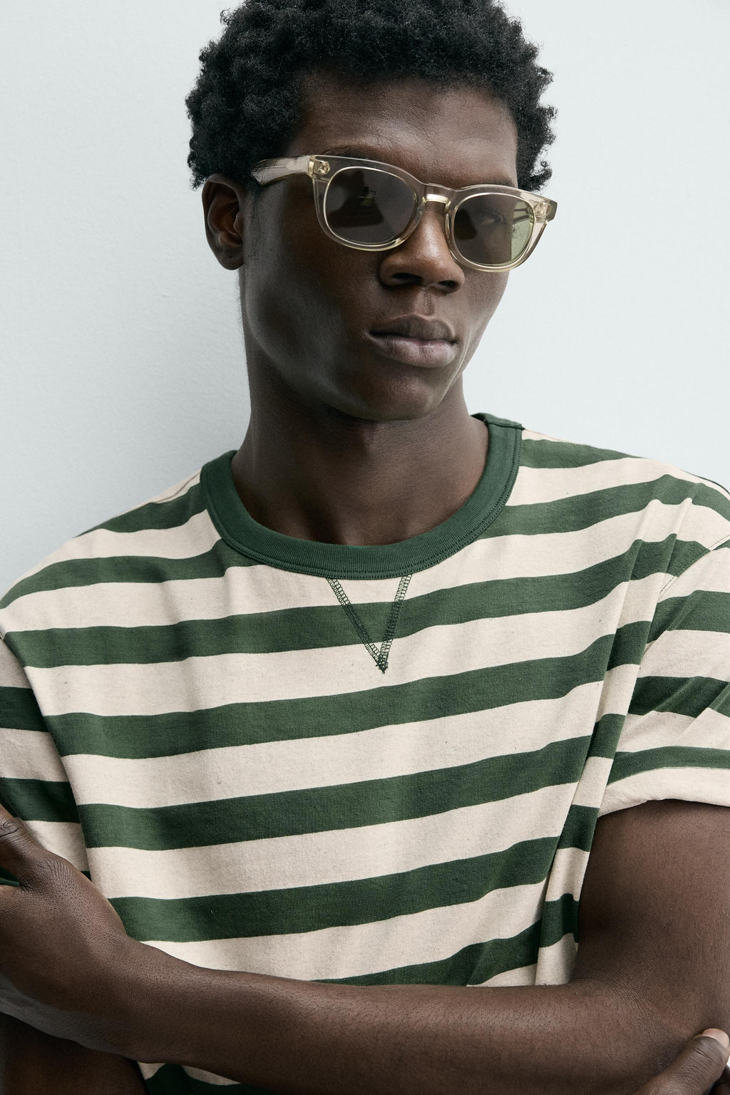 CAMISETA MANGA CORTA RAYAS / rayas - Zara фото 5