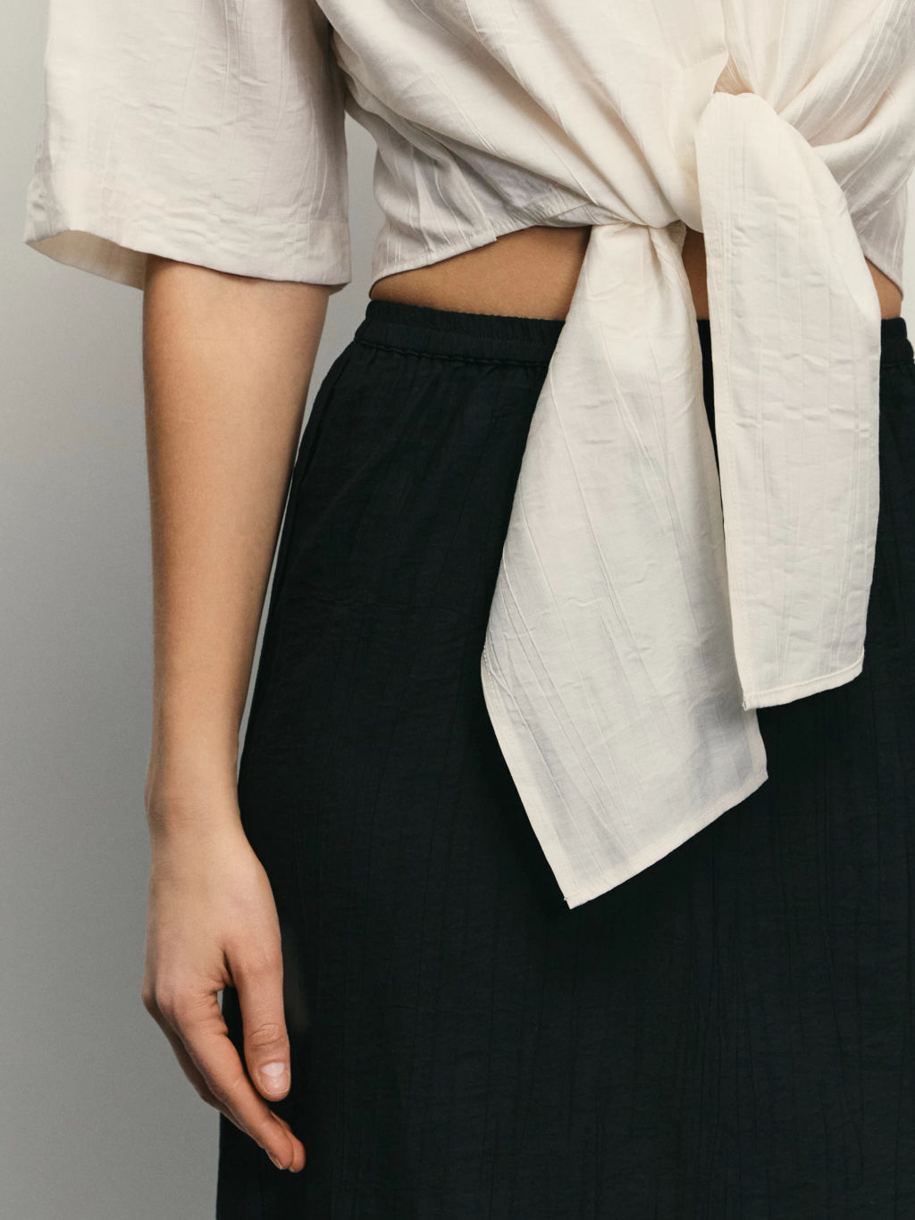 Блузка из вискозы с завязками / Zarina фото 7