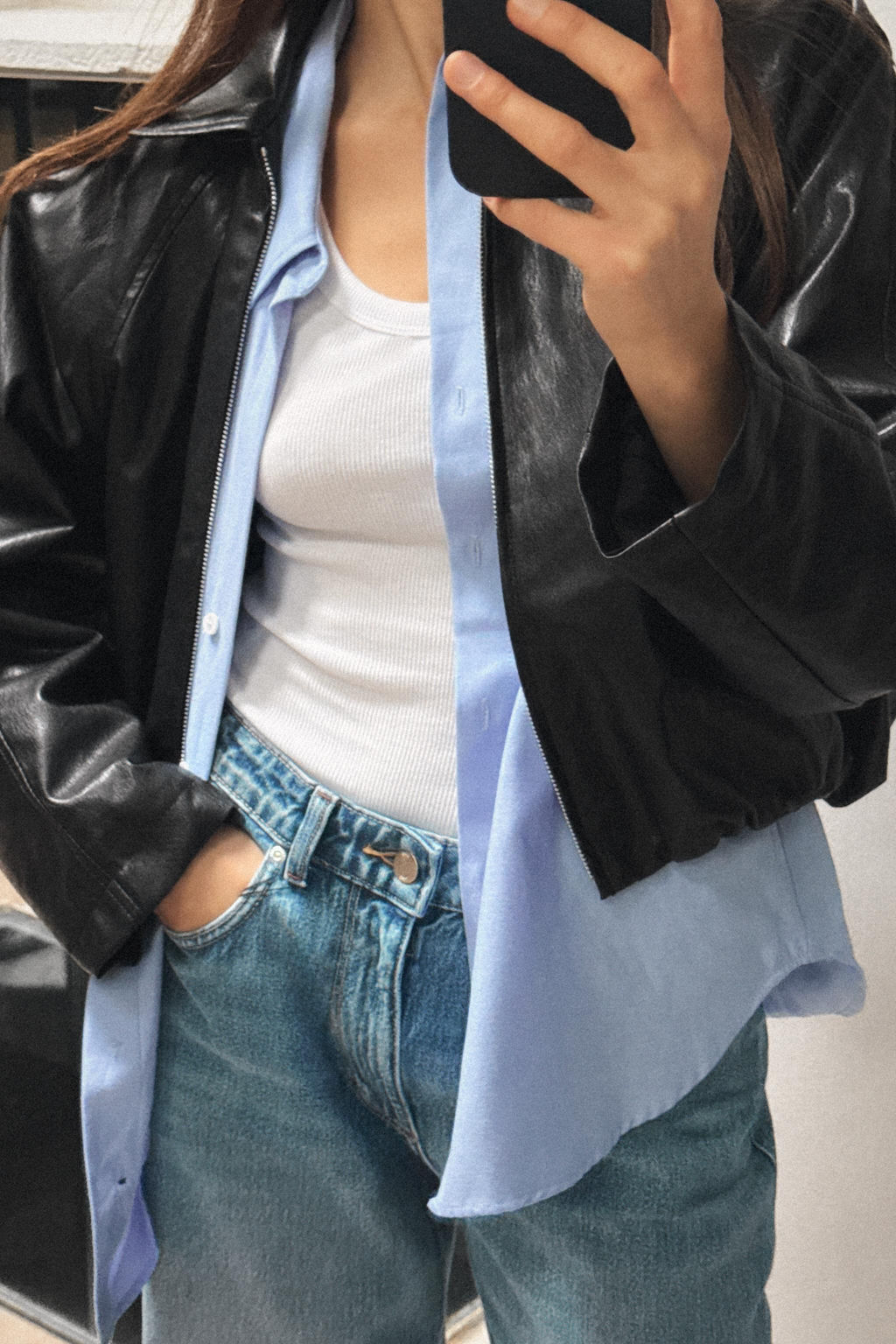 CHAQUETA BOMBER EFECTO PIEL / Negro - Zara фото 3