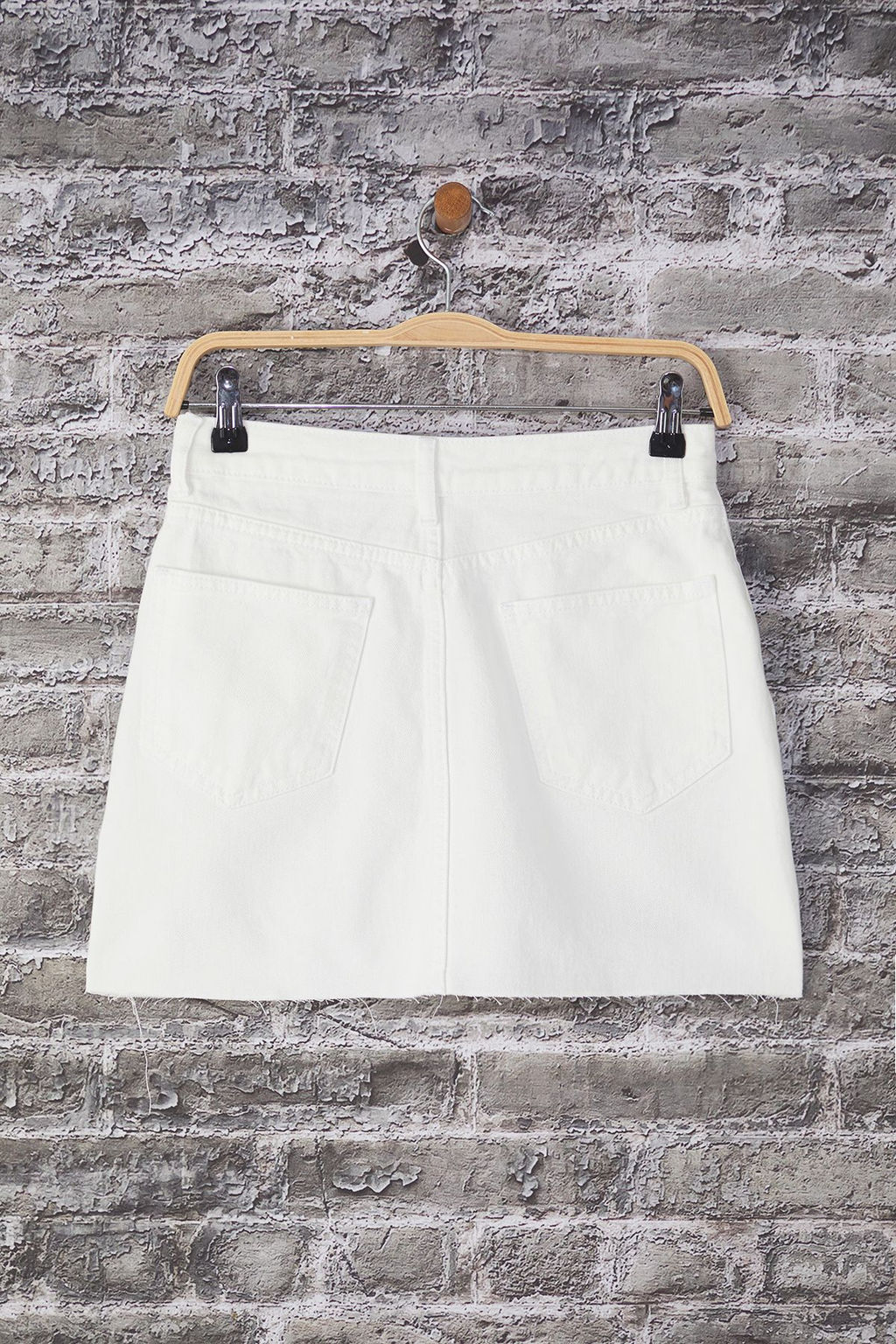 TRENDYOLMILLA Beyaz Y?rt?k Detayl? Pacas? Kesikli Yuksek Bel Mini Denim Etek TWOSS25ET00132  фото 7