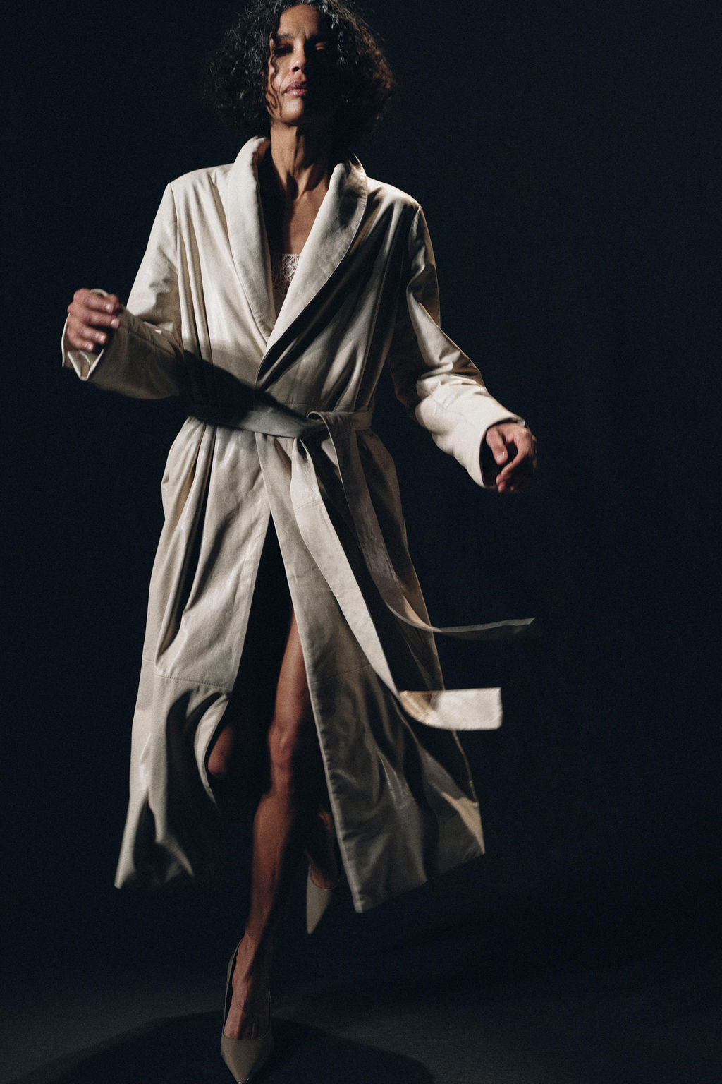 ZW COLLECTION LIMITED EDITION QUILTED LEATHER COAT - Zara фото 14