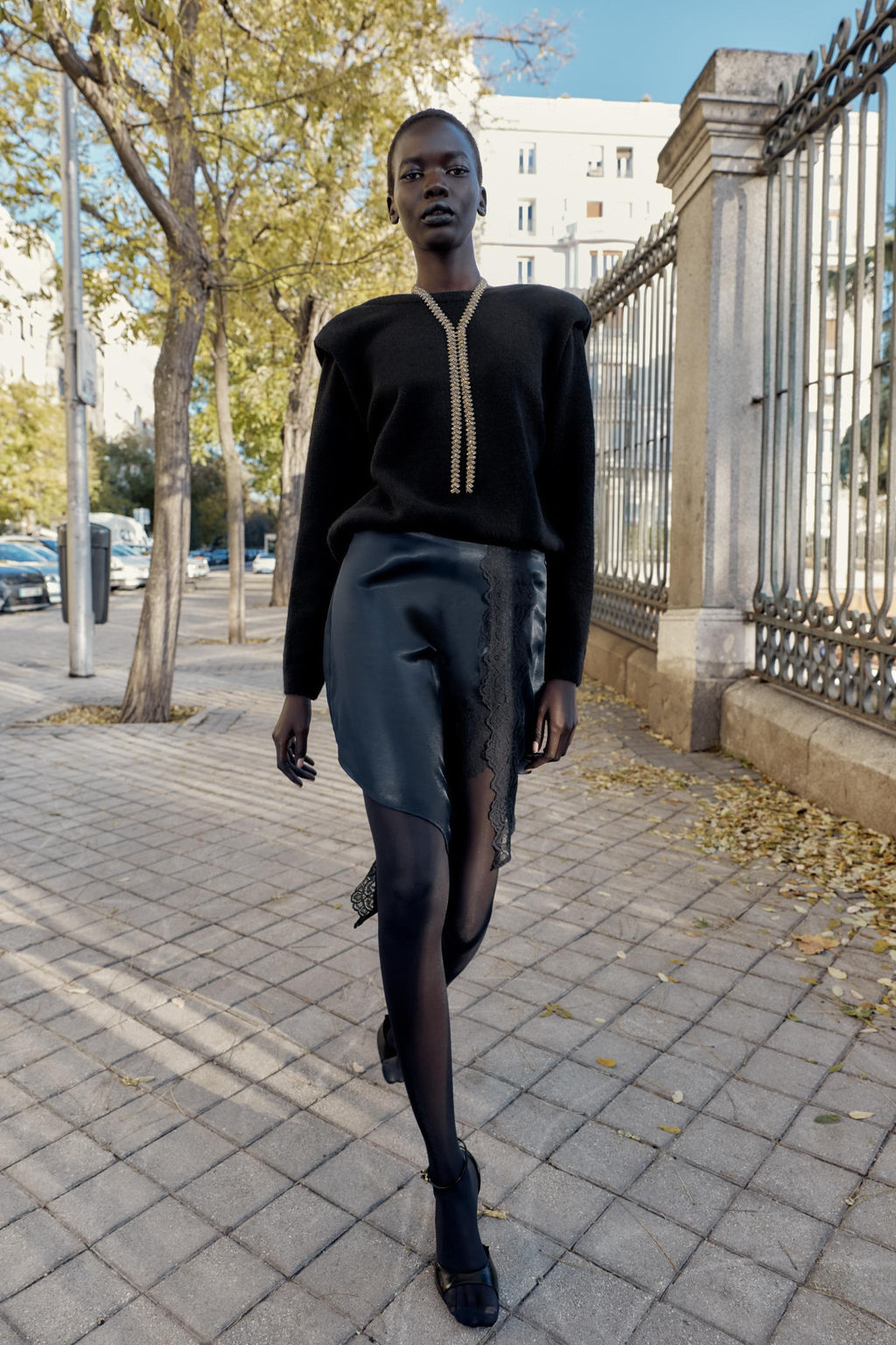 SATIN MINI SKIRT WITH LACE - Zara фото 10