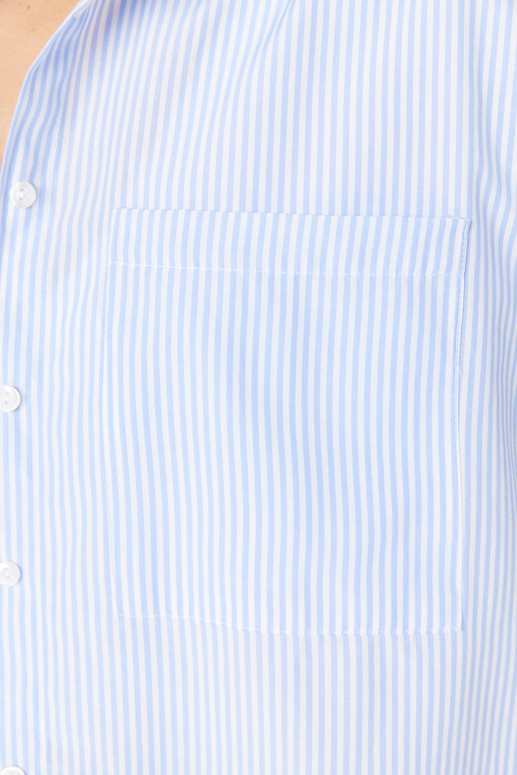 Mavi Cizgili Cep Detayl? Oversize/Genis Kal?p Dokuma Gomlek TWOAW23GO00359