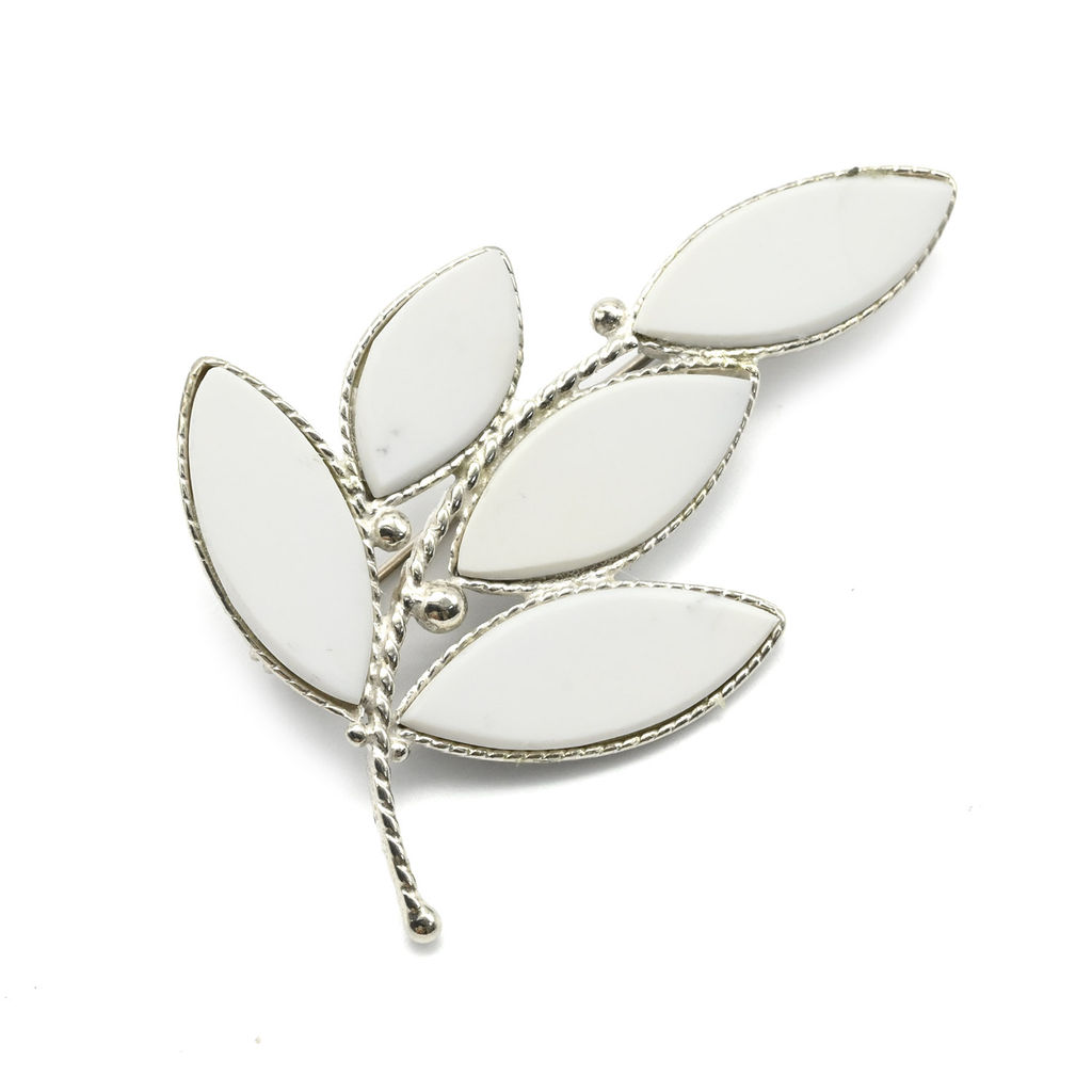 Брошь кахолонг "Веточка" 50*34мм