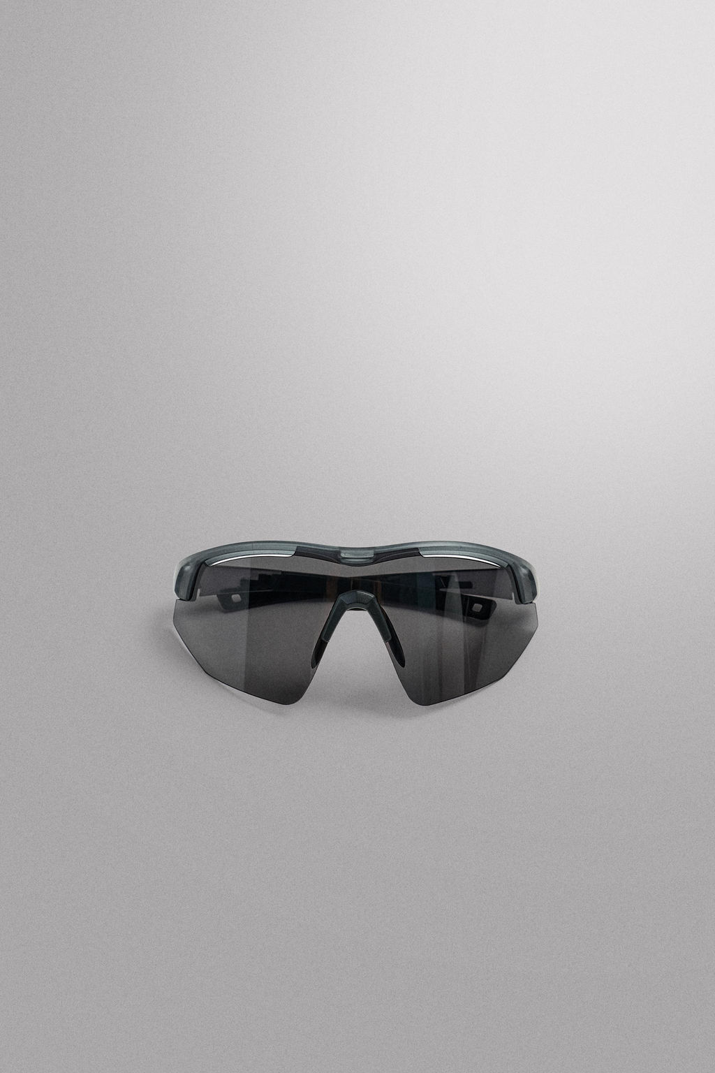GAFAS DE SOL EASSUN X ATHLETICZ / Gris