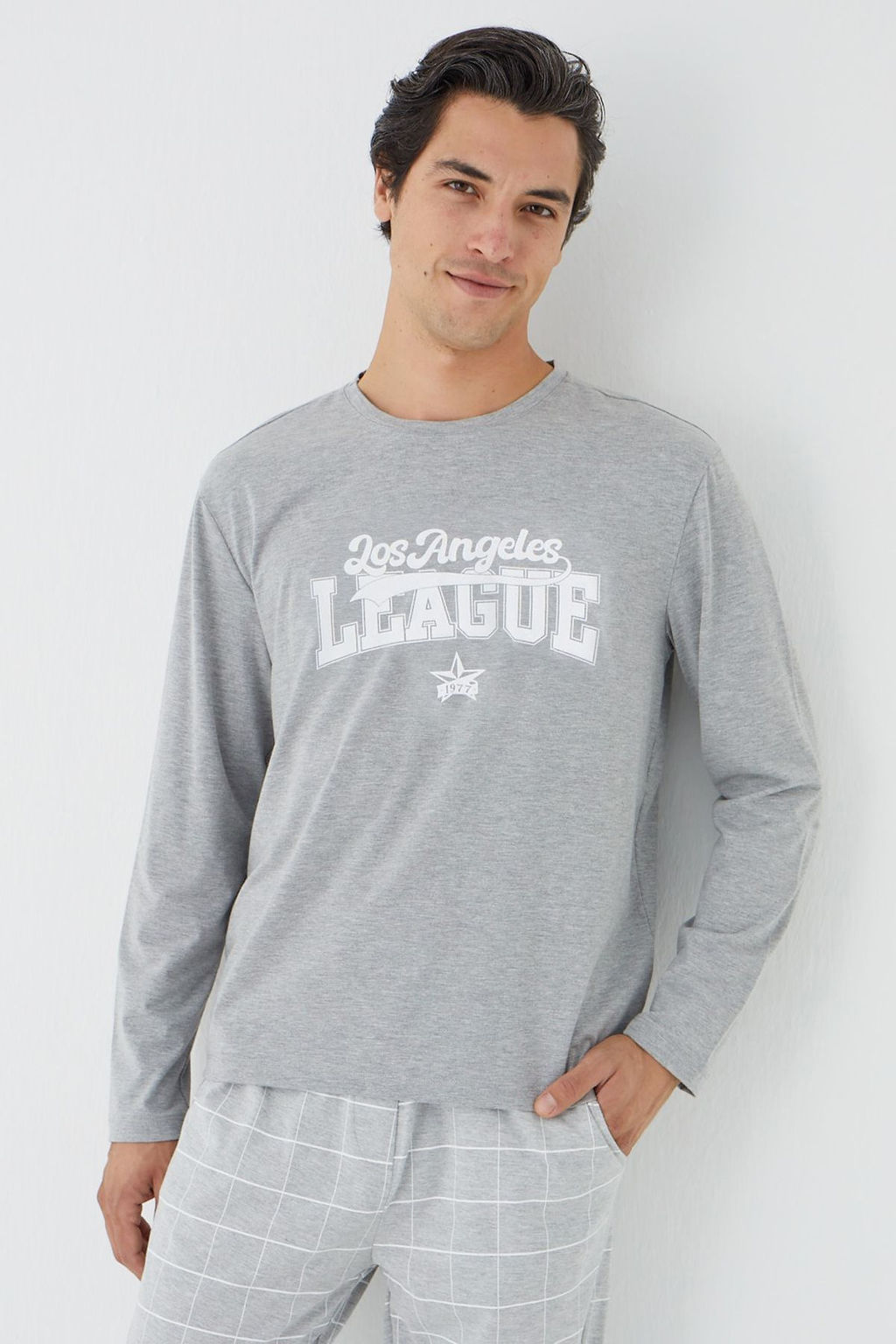TRENDYOL MAN Gri Regular Fit Ekose Orme Pijama Tak?m? TMNAW25PT00063 - Trendyolmilla фото 2
