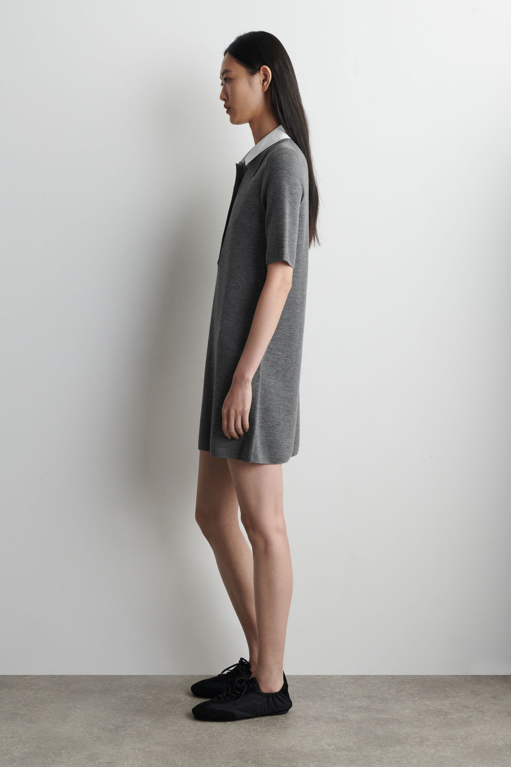 VESTIDO CORTO DE LANA MERINO CON CUELLO COMBINADO - H&m фото 5