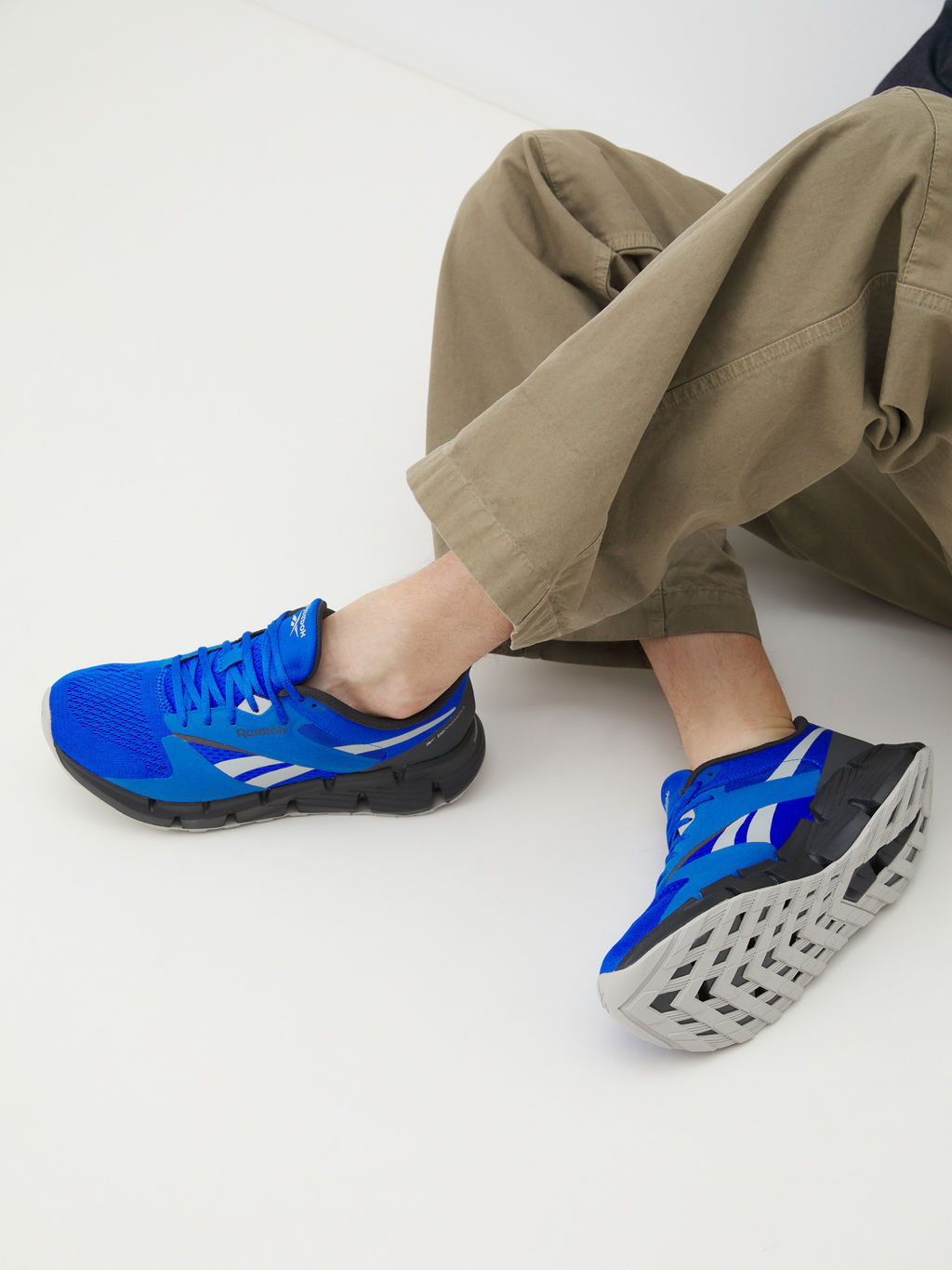 Мужские кроссовки REEBOK ZIG DYNAMICA 5 Артикул 4271795, ярко-синий
