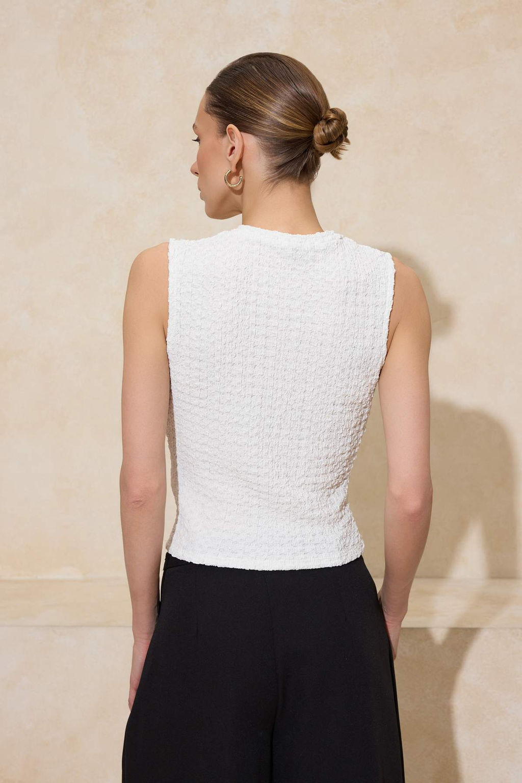 Haki Fitted/Vucuda Oturan Kolsuz Buzgulu Dokulu Orme Bluz TWOSS26BZ00198 - Trendyolmilla фото 4