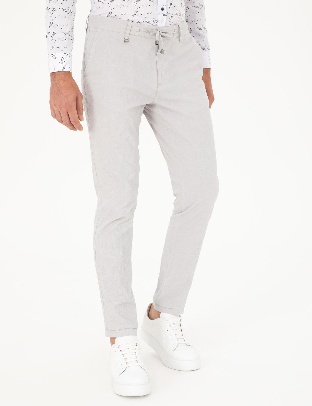 Светло-серые узкие брюки из плотной ткани с кружевом на талии - Cacharel фото 2