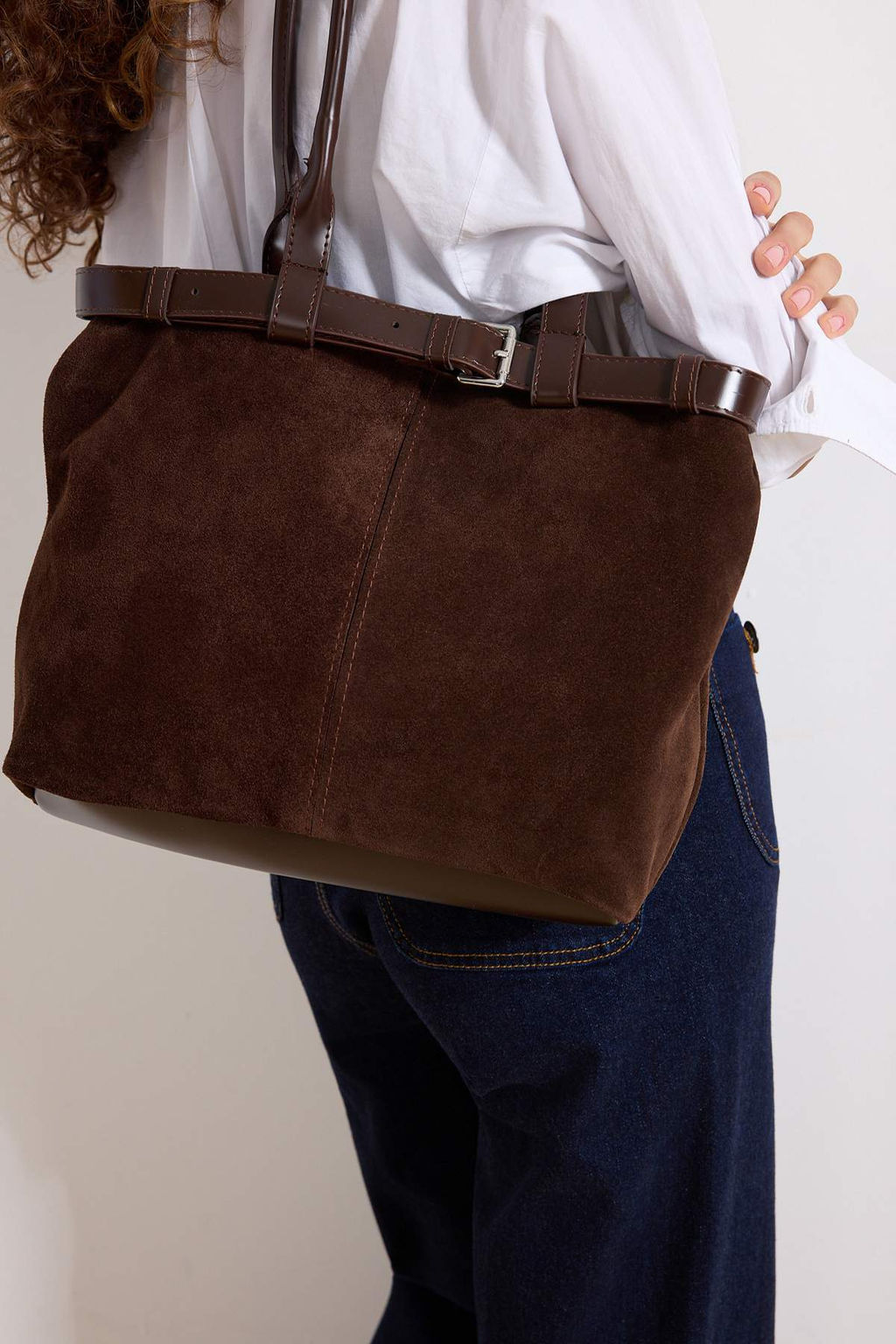 Koyu Kahverengi Hakiki Suet Kad?n Midi Boy Omuz Cantas? TAKAW26OC00086 - Trendyolmilla фото 2