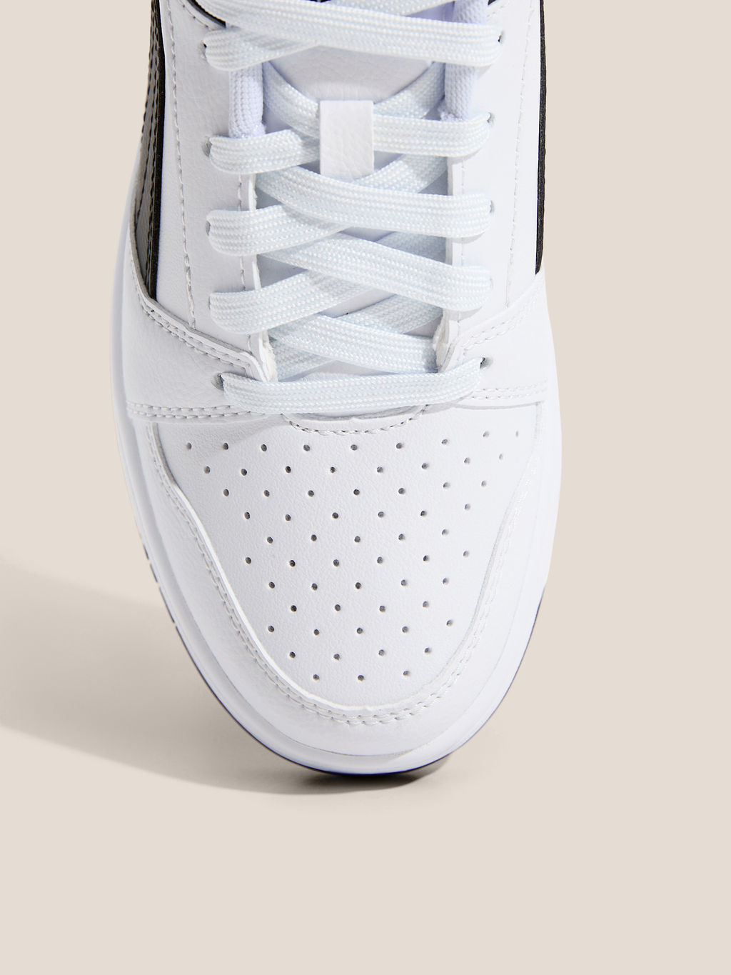 Детские кеды PUMA Puma Rebound V6 Lo Jr Артикул 4587249, белый