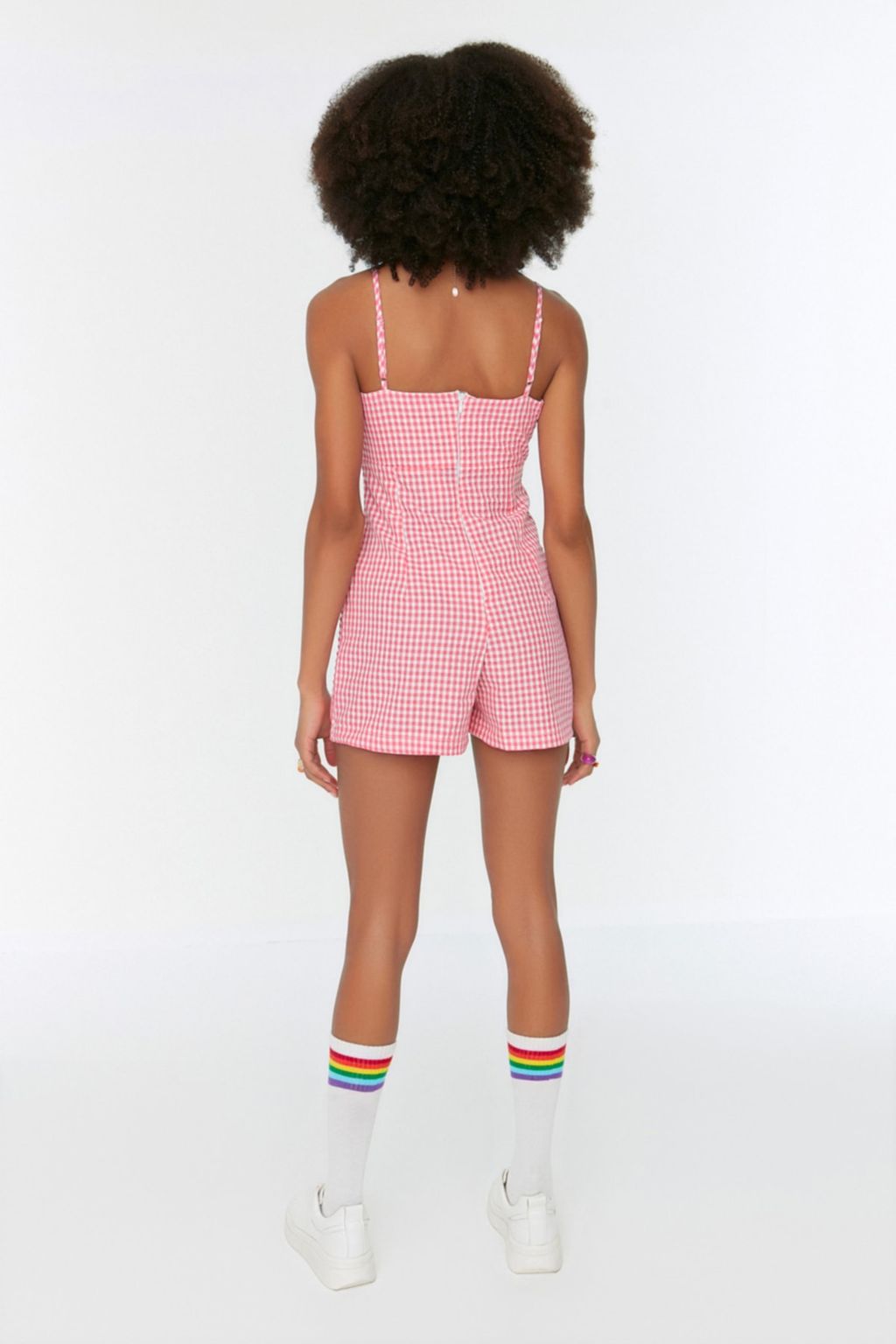 Pembe Potikareli Pencere Detayl? Ask?l? Mini Dokuma Tulum TWOSS22TU0277