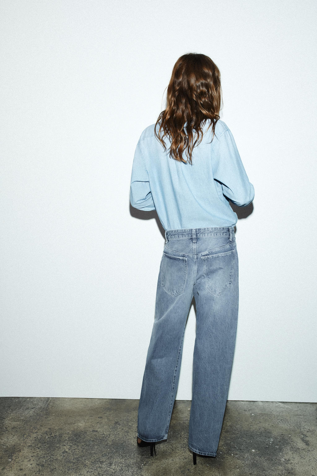TRF CROPPED JEANS WITH DISPLACED SEAMS LOW-RISE