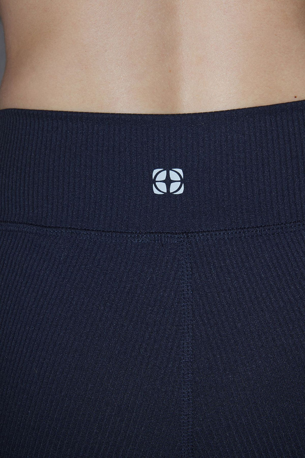 TRENDYOLMILLA Siyah Fitilli Reflektor Bask? Detayl? Orme Spor Sort/K?sa Tayt THMSS25TY00014  фото 10