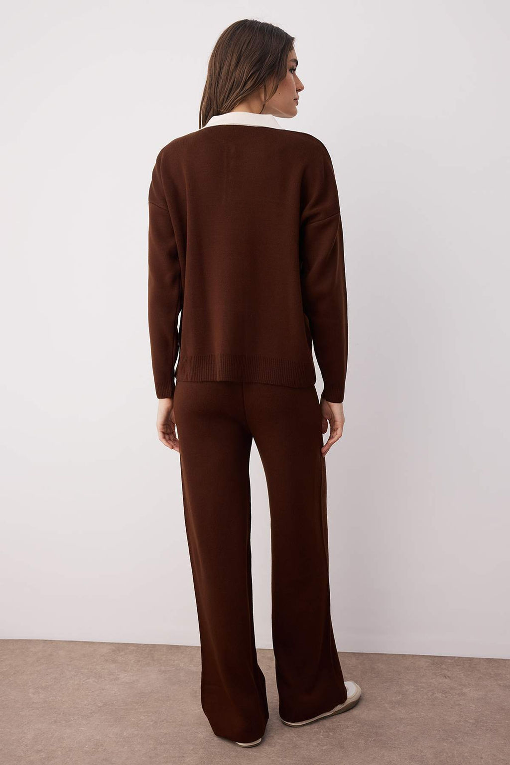 Kahverengi Polo Yaka Renk Bloklu Kazak-Pantolon Triko Alt - Ust Tak?m TWOAW26AU00011 - Trendyolmilla фото 4