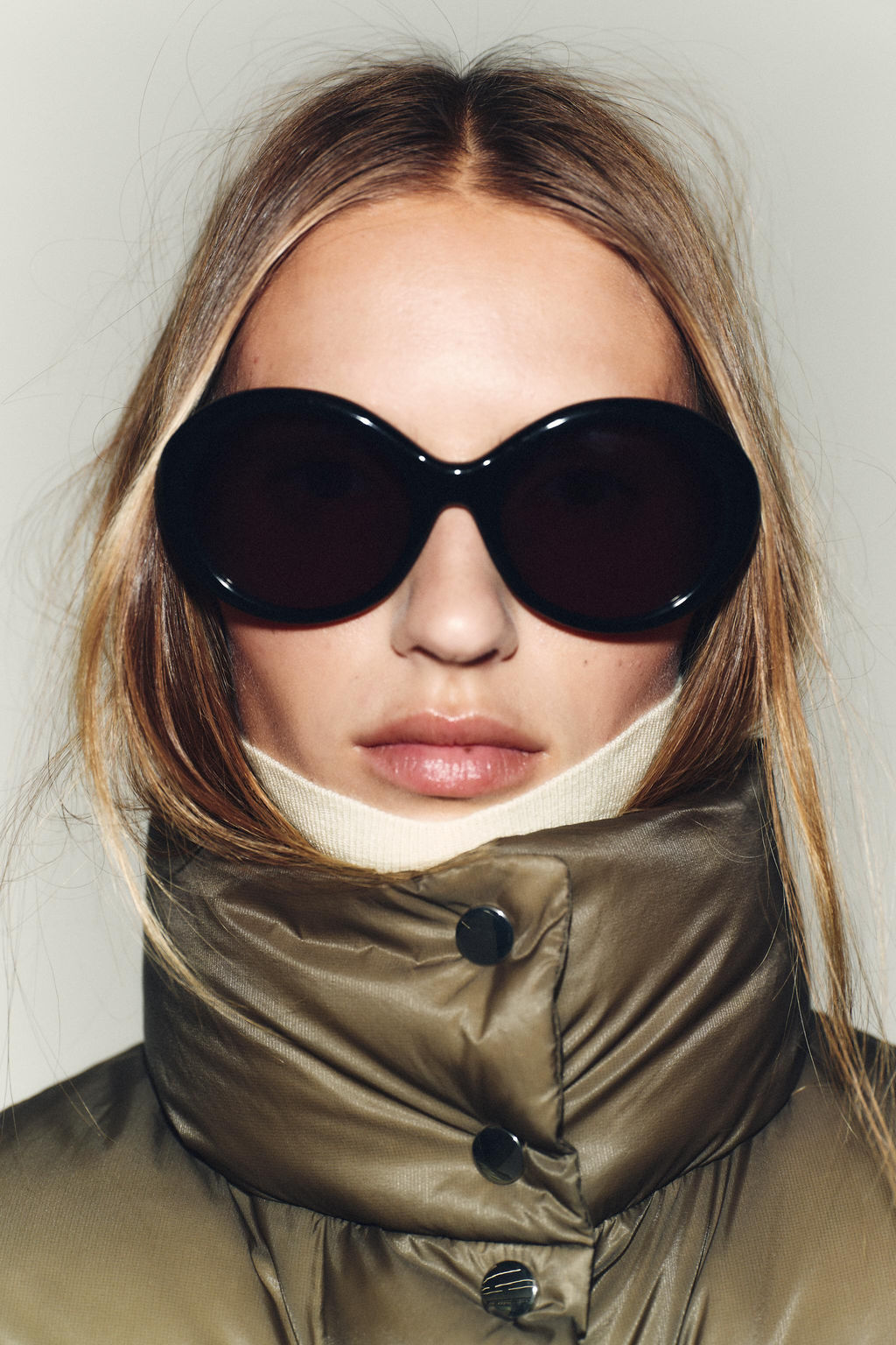 SHORT WATER-REPELLENT WINDPROOF PUFFER JACKET - Zara фото 4