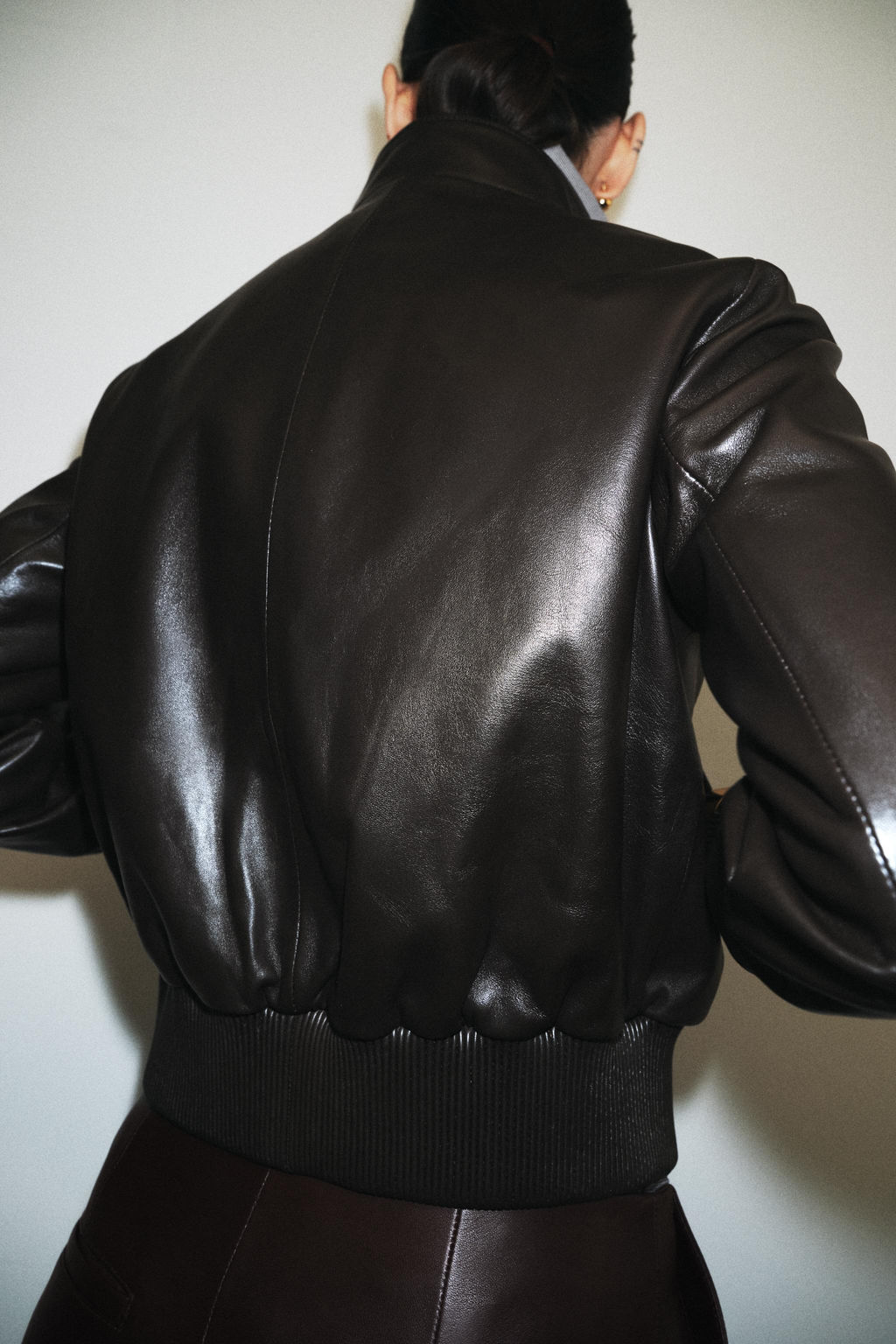 100% LEATHER BOMBER JACKET ZW COLLECTION