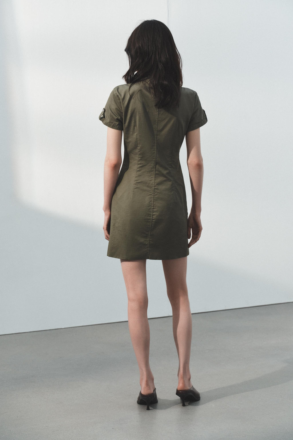 TRENCH COAT DRESS WITH POCKETS - Zara фото 5