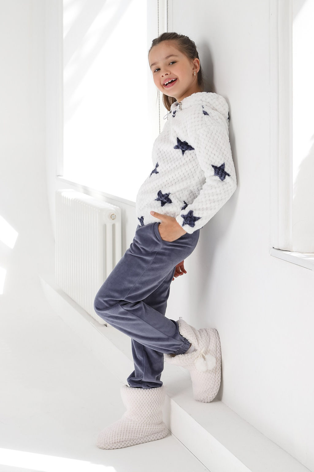 Костюм для девочки Сияние-2 (джемпер+брюки)