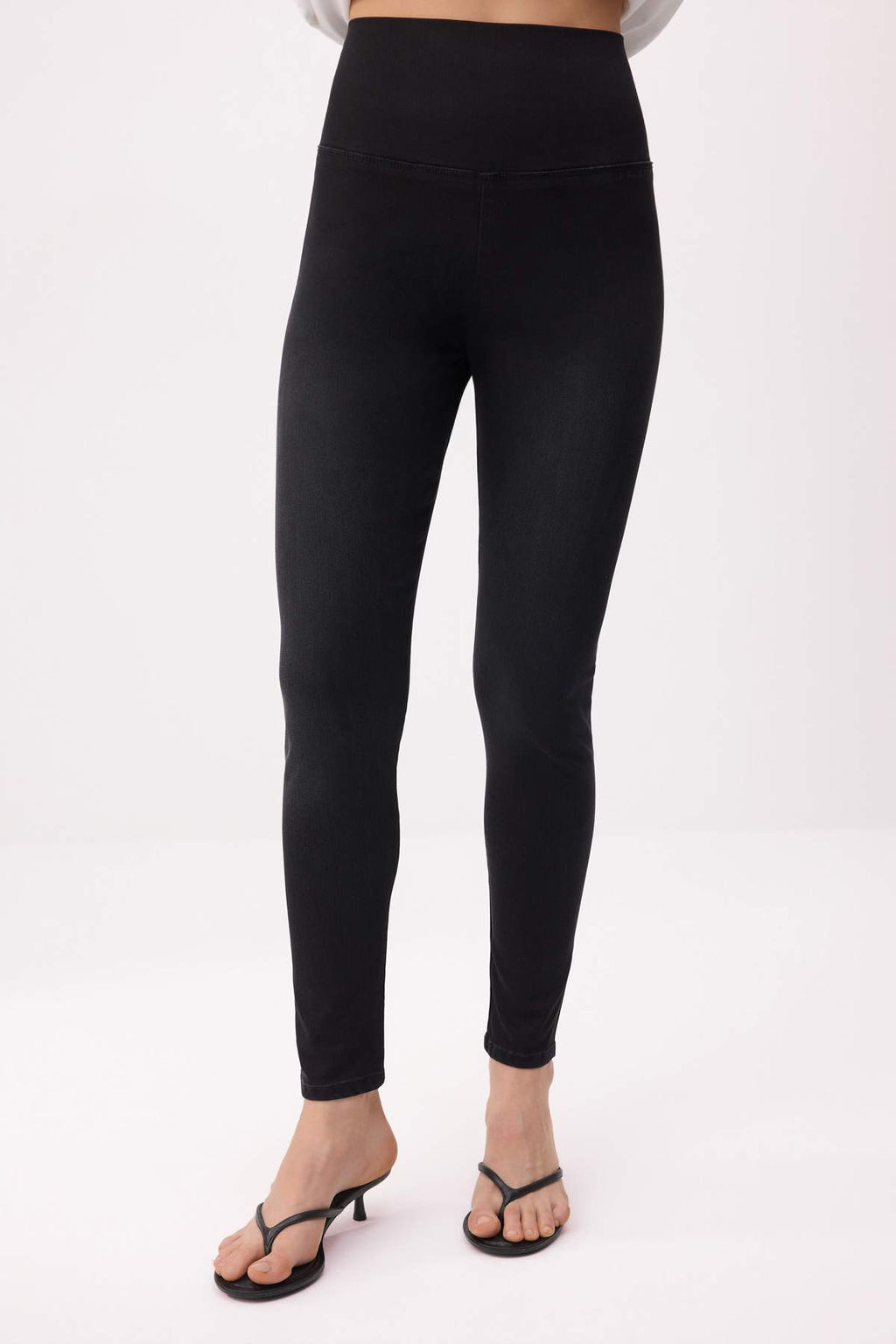 Koyu Mavi Yuksek Bel Yumusak Ekstra Esneyen Flare Tayt Jeans TWOSS26JE00283 - Trendyolmilla фото 7